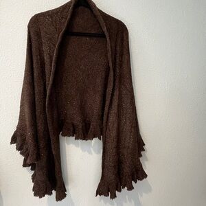 Wool Blend Ruffled Cape Sweater Shawl-Wrap
Brown Chenille & Metallic
OS